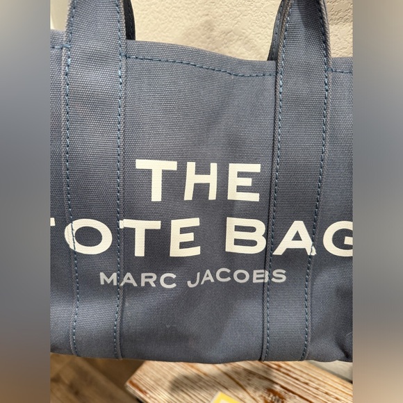 Marc Jacobs Tote Bag Medium - Picture 2 of 6